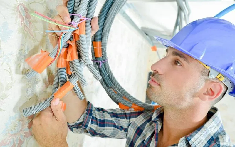 Ile naprawdę zarabia elektryk w Holandii? Odkryj zaskakujące fakty o wynagrodzeniach