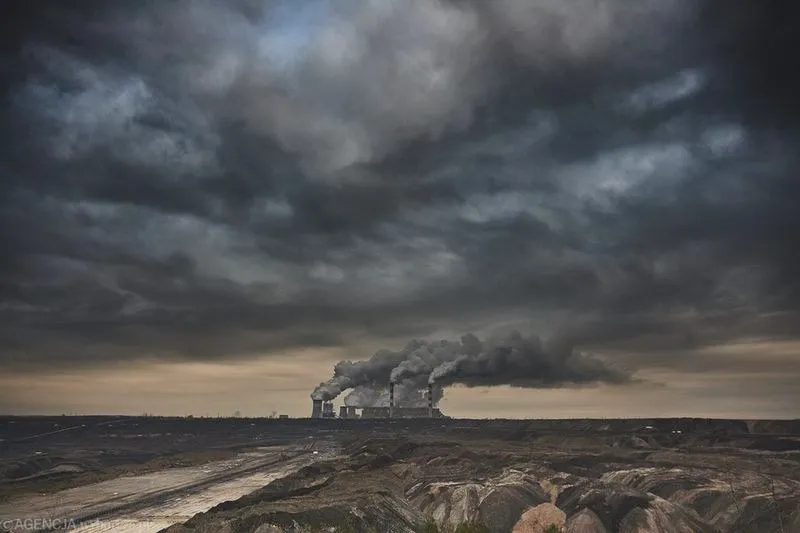 Ile węgla spala elektrownia Bełchatów? Odkrywamy szokujące dane o emisjach CO2