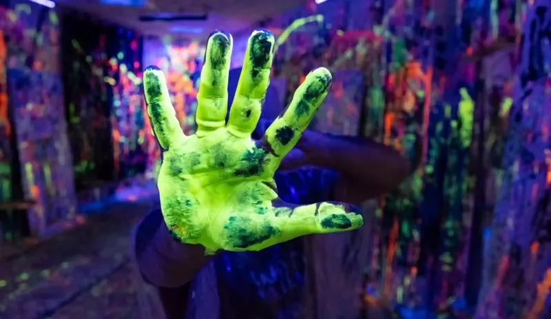 Malowanie pokoju w Krakowie 2025 – ile musisz zapłacić za profesjonalne usługi?