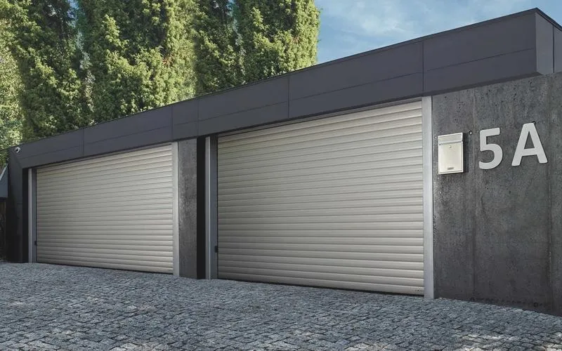 Nowoczesne bramy garażowe z napędem i montażem – odkryj najlepszą ofertę na rynku