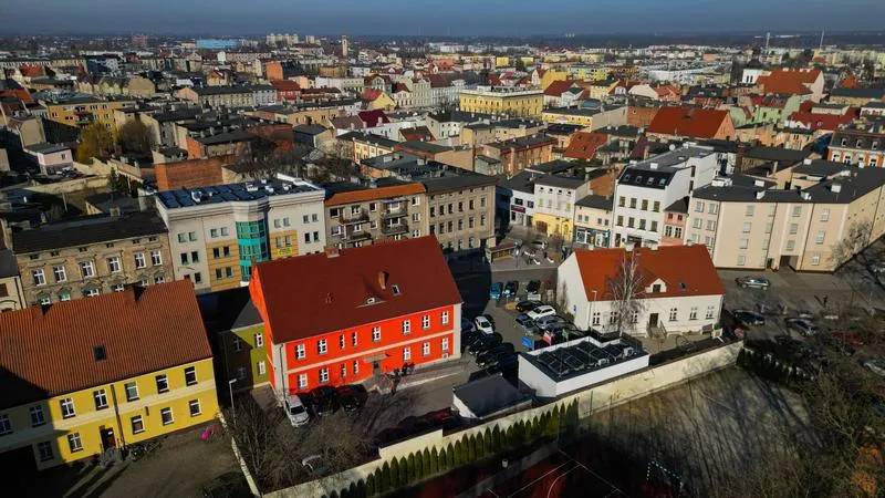 Ostrów Wielkopolski w zielonej przyszłości: inwestycje w odnawialną energię w elektrowni