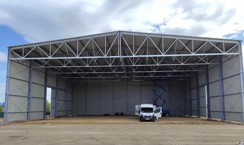 Koszt budowy hali stalowej magazynowej