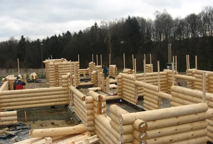 Koszty budowy domu z bali