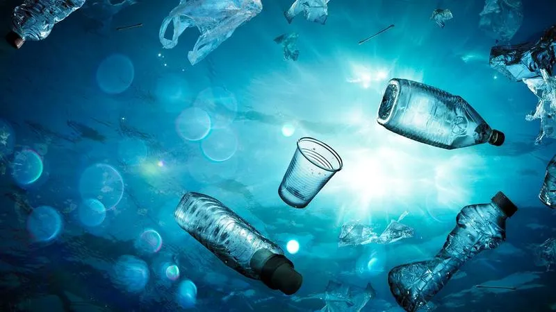 Kreatywne zastosowania butelek plastikowych