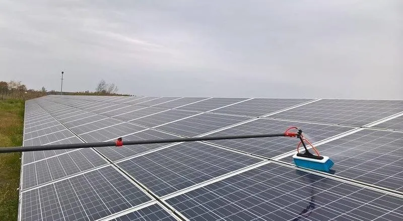 Mycie paneli fotowoltaicznych