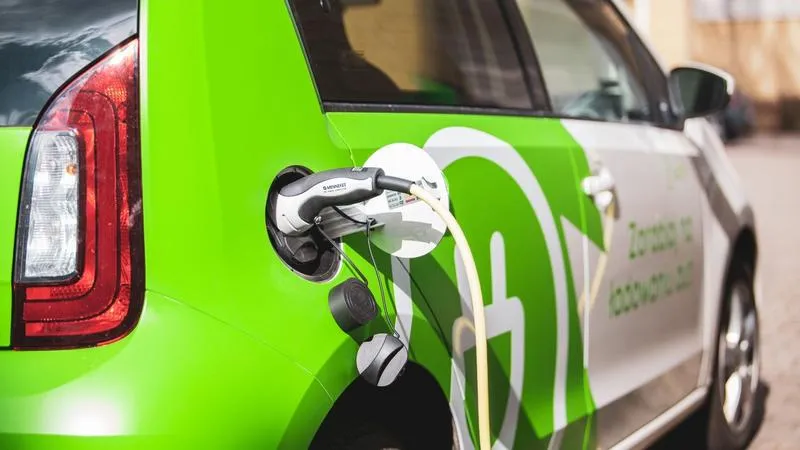 Pojemność akumulatora a czas ładowania