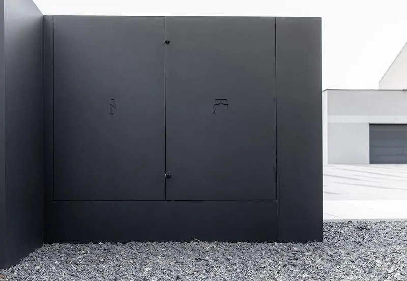 Zabudowa skrzynki elektrycznej